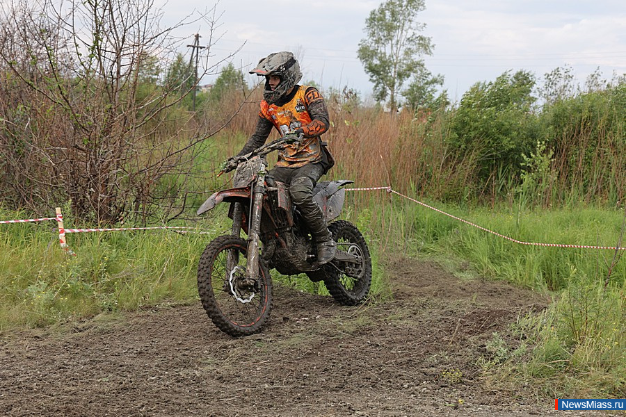  "Off-Road"   .    ,    -    