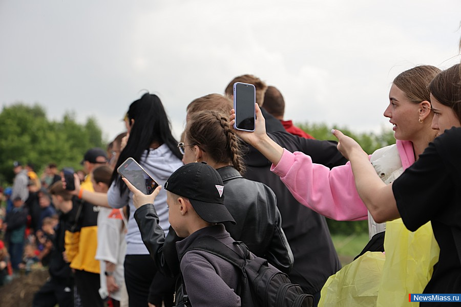  "Off-Road"   .    ,    -    