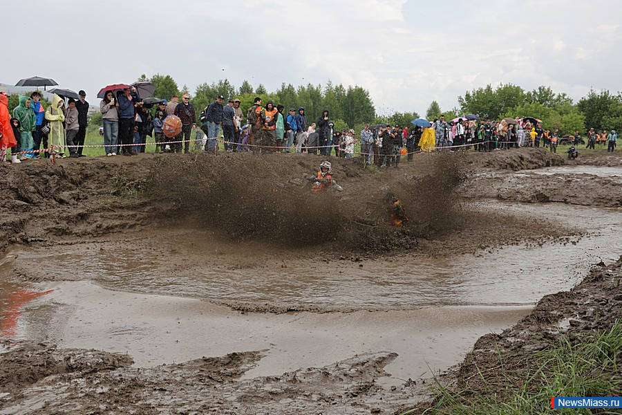  "Off-Road"   .    ,    -    