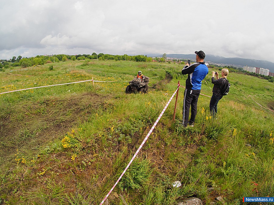  "Off-Road"   .    ,    -    