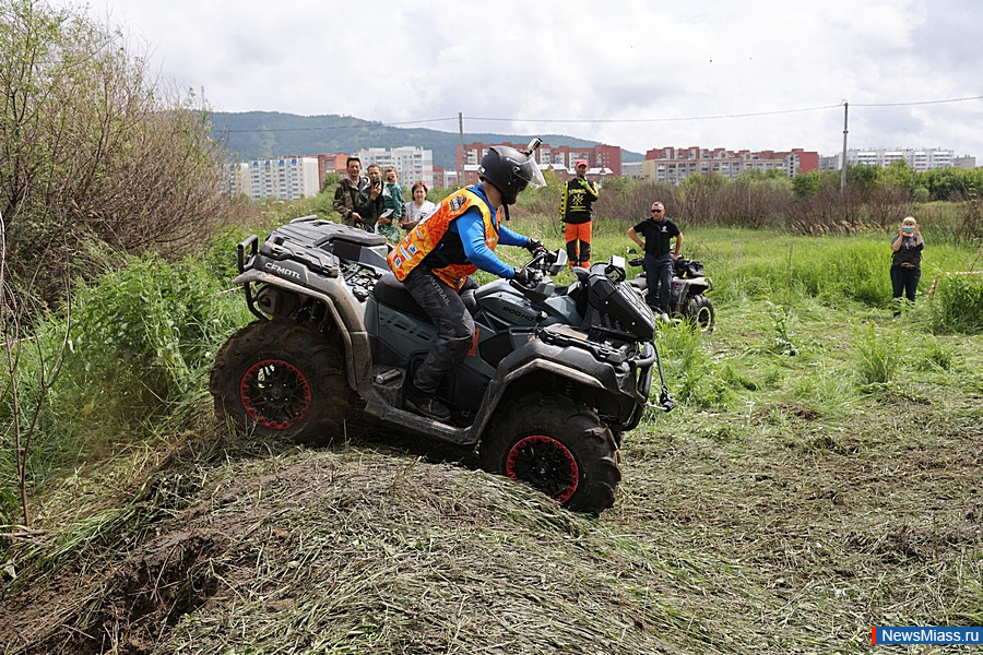  "Off-Road"   .    ,    -    