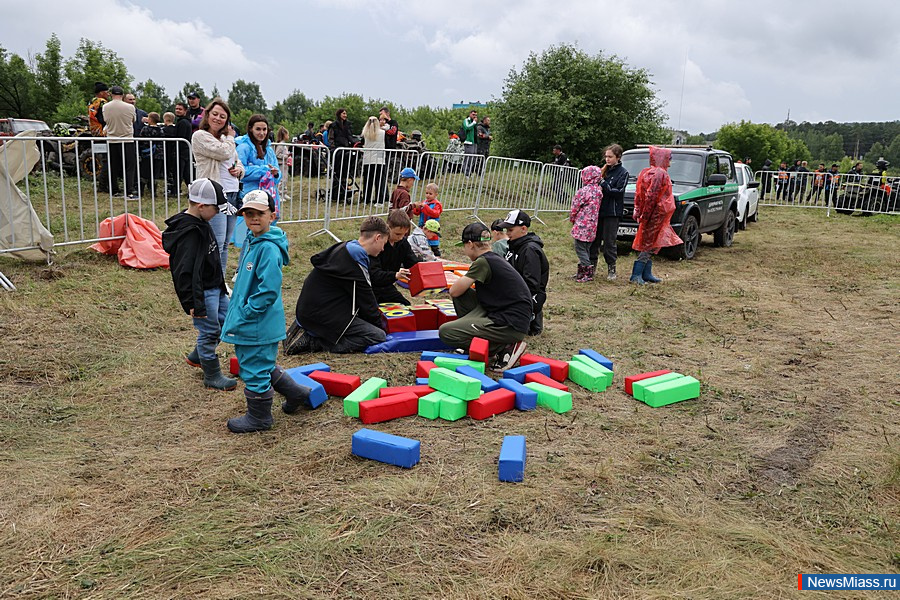  "Off-Road"   .    ,    -    