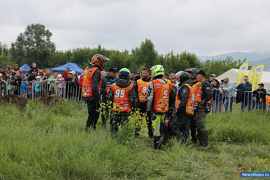  "Off-Road"   .    ,    -    