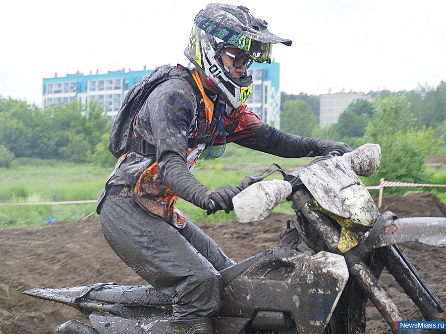  "Off-Road"   .    ,    -    