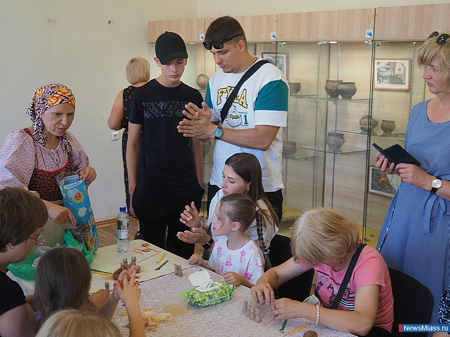  ,        .      ,    200 