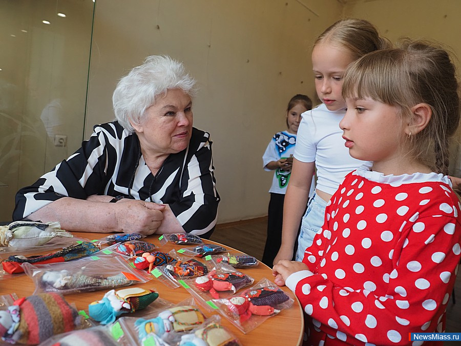  ,        .      ,    200 