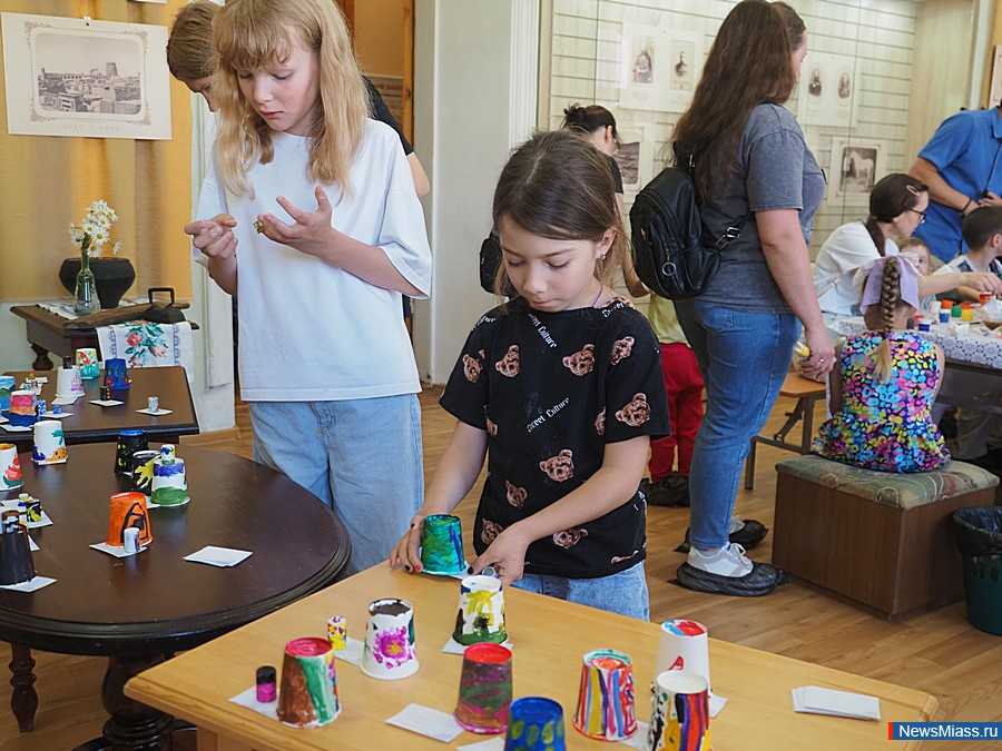  ,        .      ,    200 