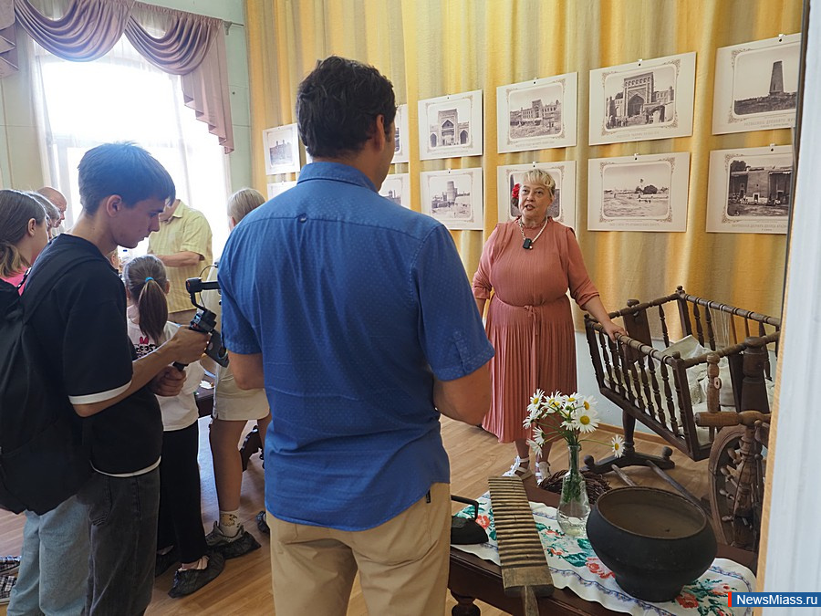  ,        .      ,    200 