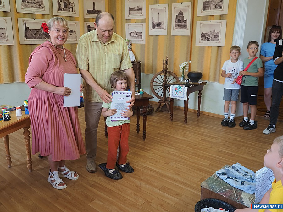  ,        .      ,    200 