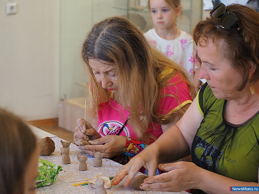  ,        .      ,    200 