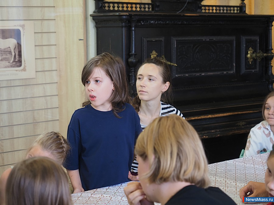  ,        .      ,    200 