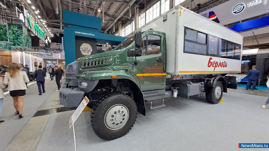     "-2025".         ""   "-2025"