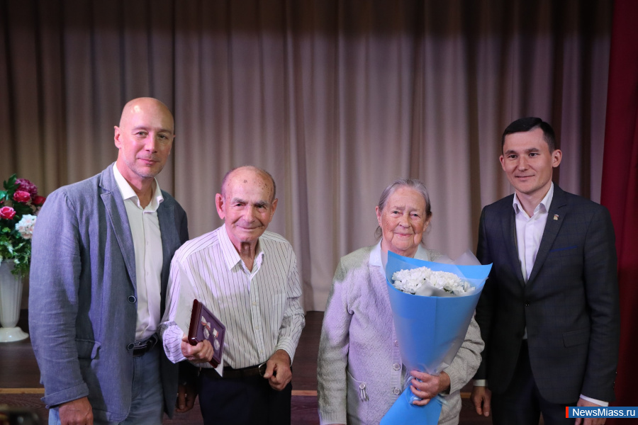 � ������ ���������� ��������, ������� ������� � ����� ����� ��������. ��� 12 �������� ��� ������ �������� ������ ������� "�������� �������"