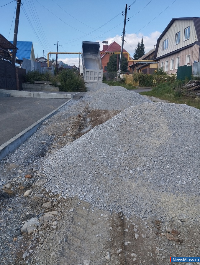 ",      -    ".      20     