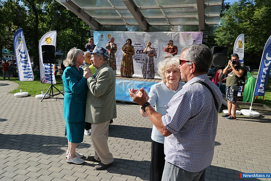 "  ":      .       .      