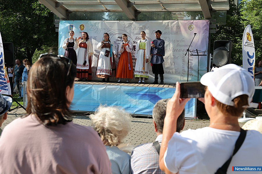 "  ":      .       .      