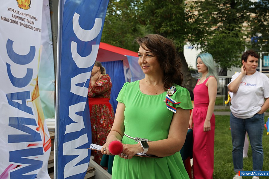 "  ":      .       .      