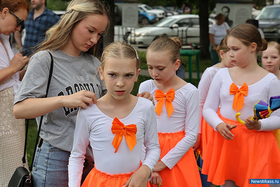 "  ":      .       .      