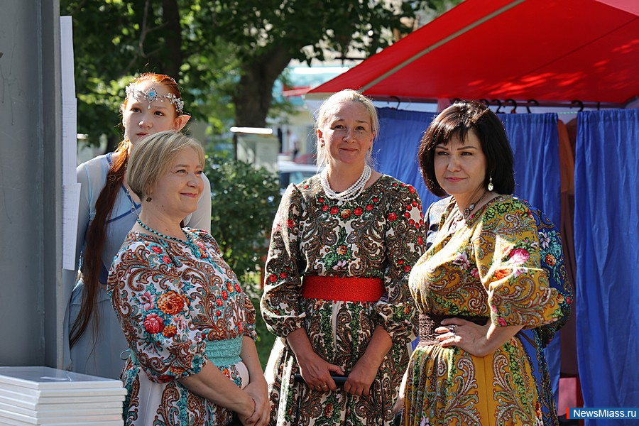 "  ":      .       .      