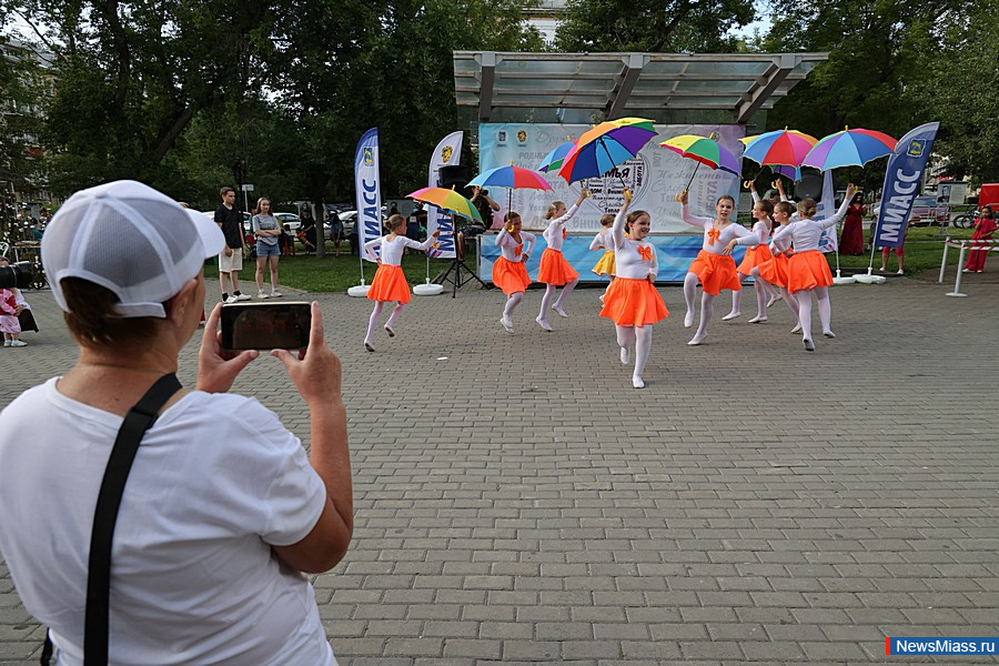 "  ":      .       .      