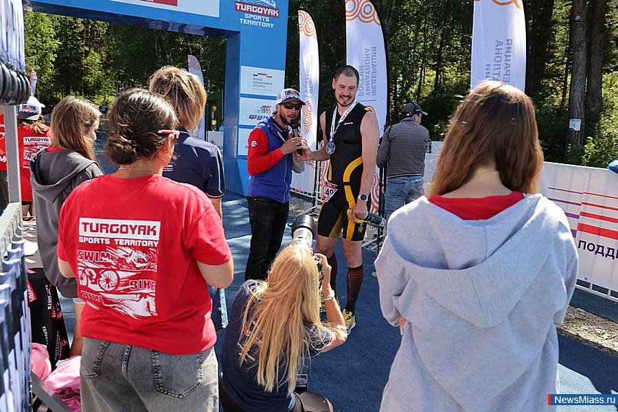   " - 2025"     5000 .   10     , " "    ,    