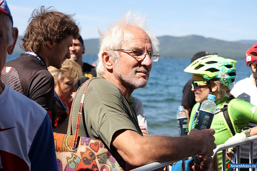   " - 2025"     5000 .   10     , " "    ,    