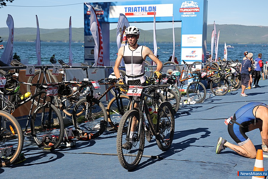   " - 2025"     5000 .   10     , " "    ,    