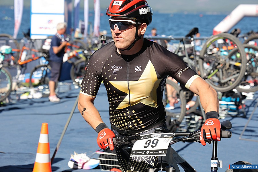   " - 2025"     5000 .   10     , " "    ,    