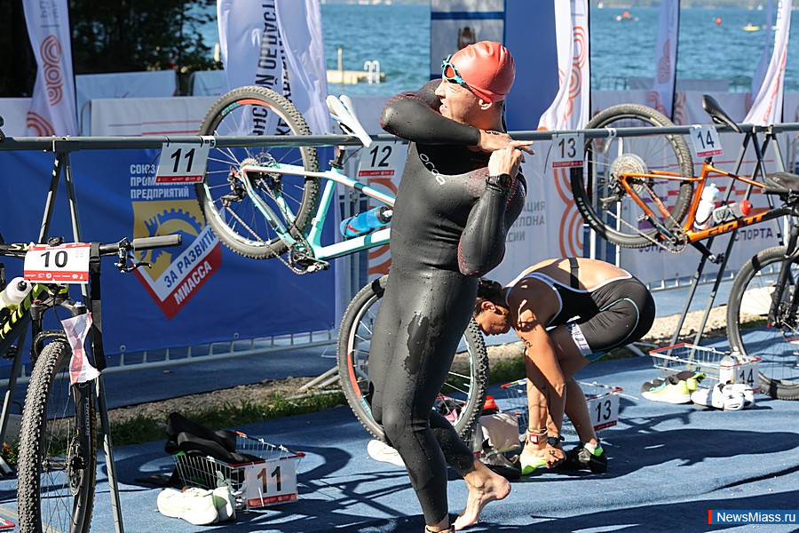   " - 2025"     5000 .   10     , " "    ,    