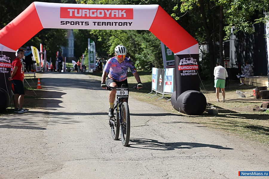   " - 2025"     5000 .   10     , " "    ,    