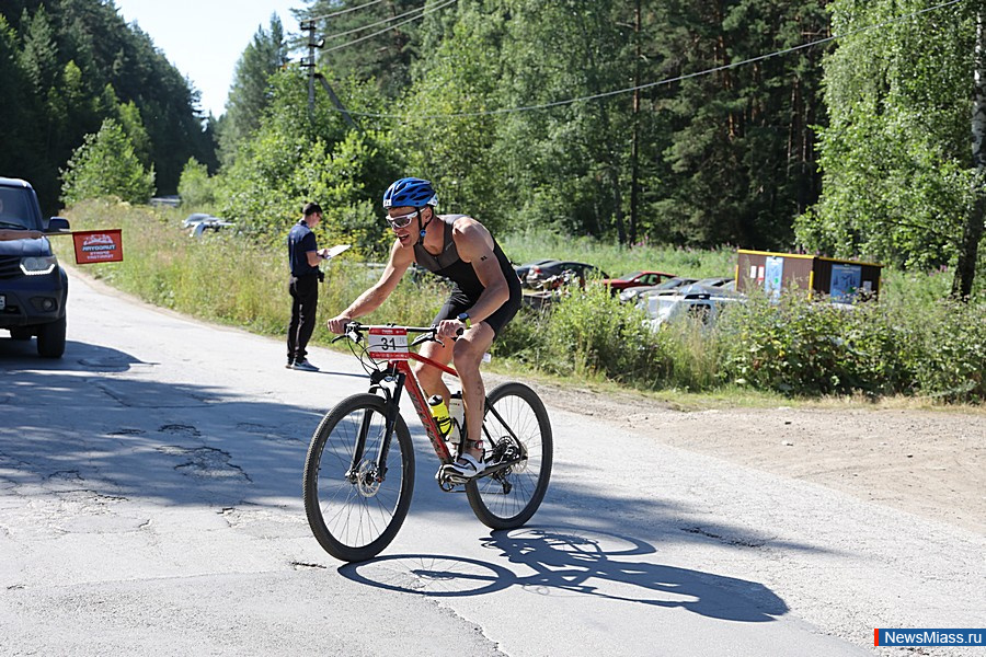   " - 2025"     5000 .   10     , " "    ,    