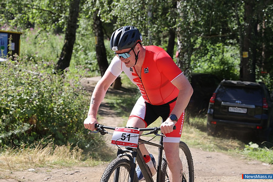   " - 2025"     5000 .   10     , " "    ,    