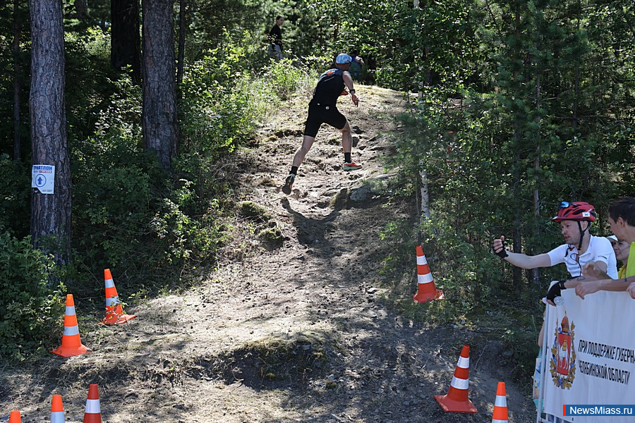   " - 2025"     5000 .   10     , " "    ,    