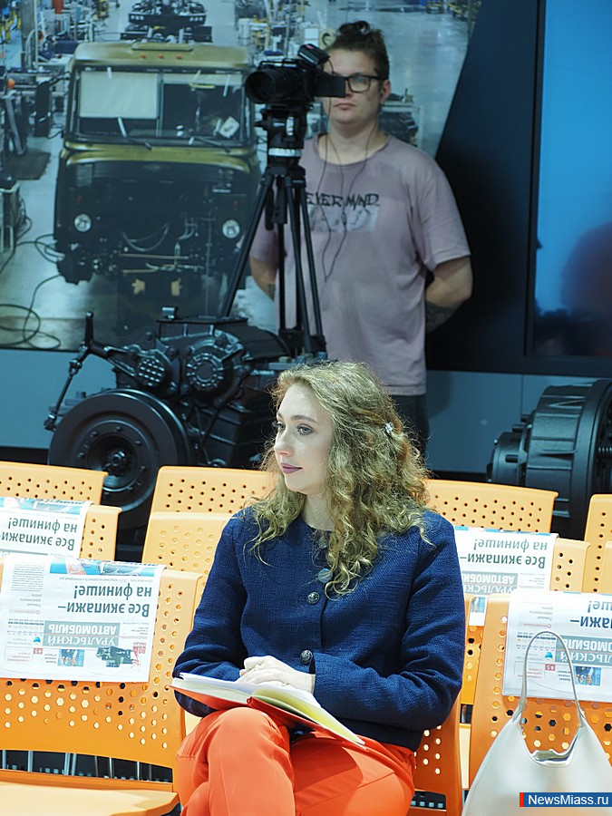  Ural Motorsport -   "ظ ".       ,           ,   