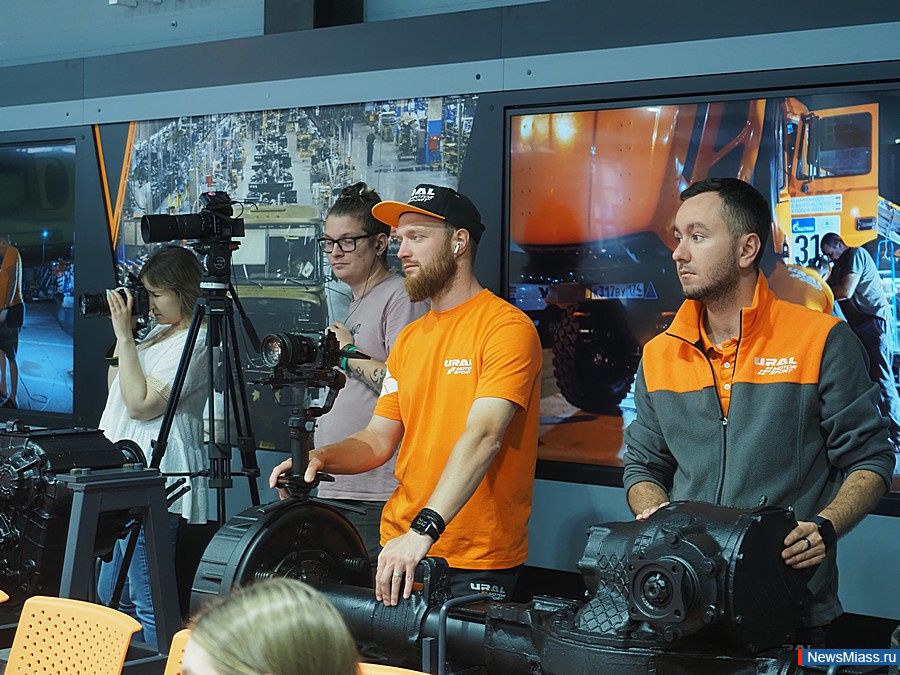  Ural Motorsport -   "ظ ".       ,           ,   