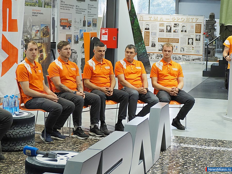  Ural Motorsport -   "ظ ".       ,           ,   