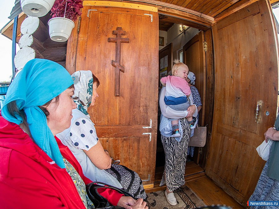 ����������� �������� �������� � ����� ������. � ���� ������ ����-������� � ������ � ���������� ����� ������ ����������� ������������ � �������� ���