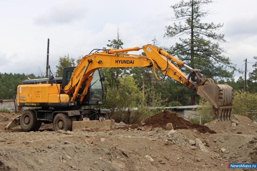   " 74"   .       ""   ,   -   