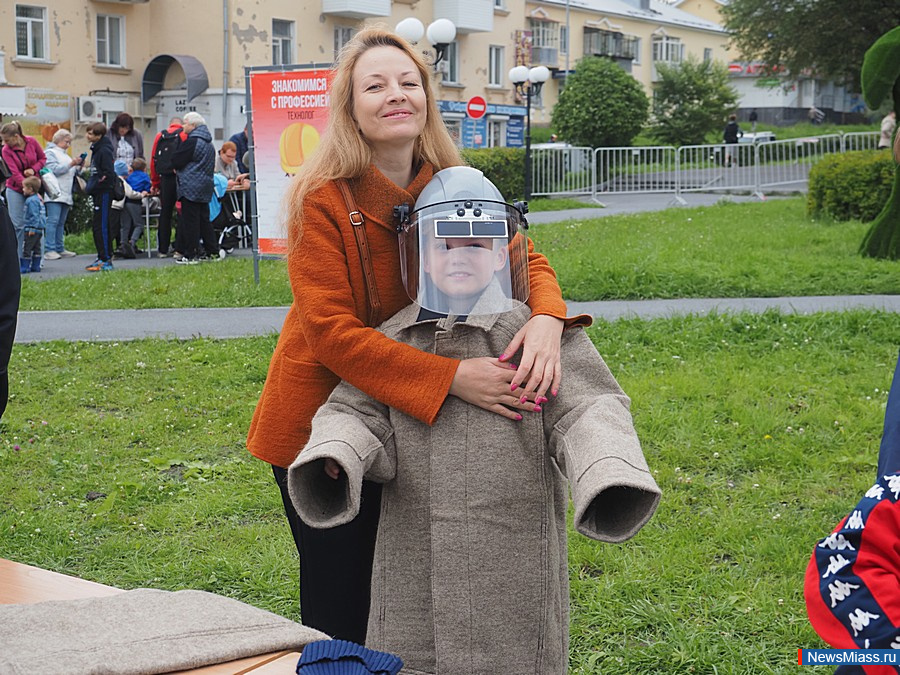 ������ ������������ ������ � ������. ������������� ����� "����" ������ ����������� ���������� ��� �������� � ����� � ����� ��� ������