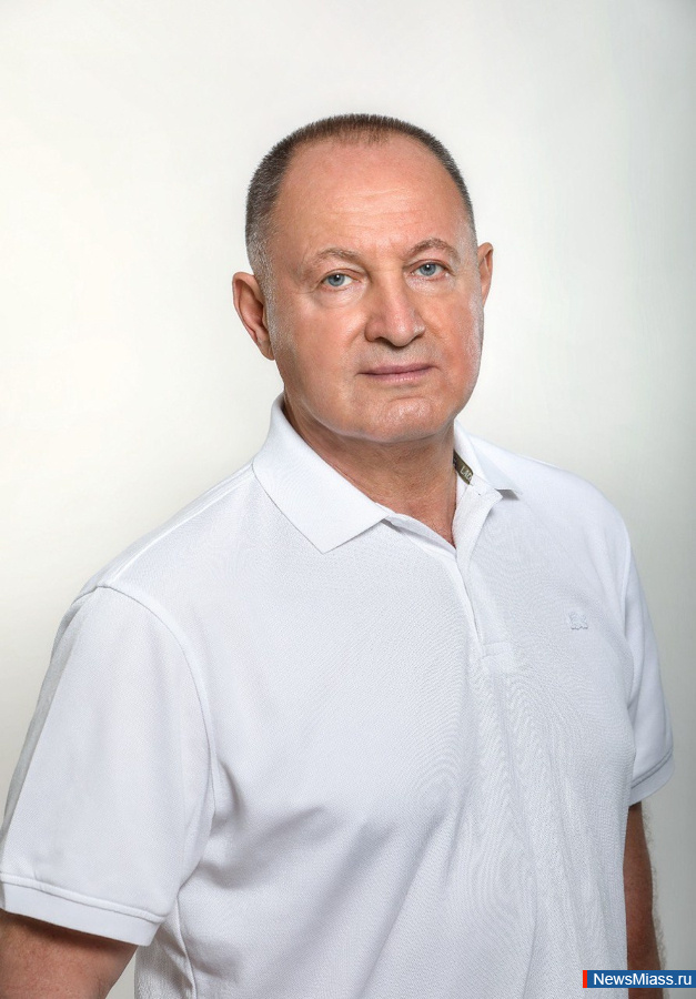 "    ,   -  ,      ".            1  