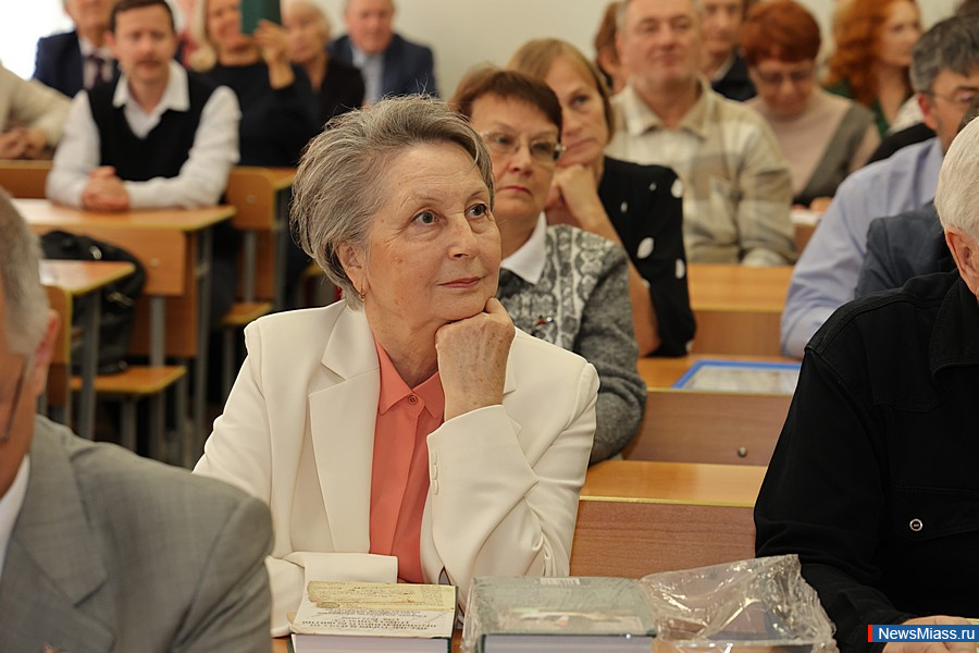 � ������ ������������ ����� ����� �� ������� ������. ����������, �������� � ����, ����� ��������� ����� �������� �� ��������� ������������ ������� � ����������� ������