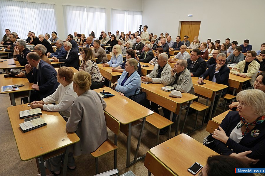 � ������ ������������ ����� ����� �� ������� ������. ����������, �������� � ����, ����� ��������� ����� �������� �� ��������� ������������ ������� � ����������� ������