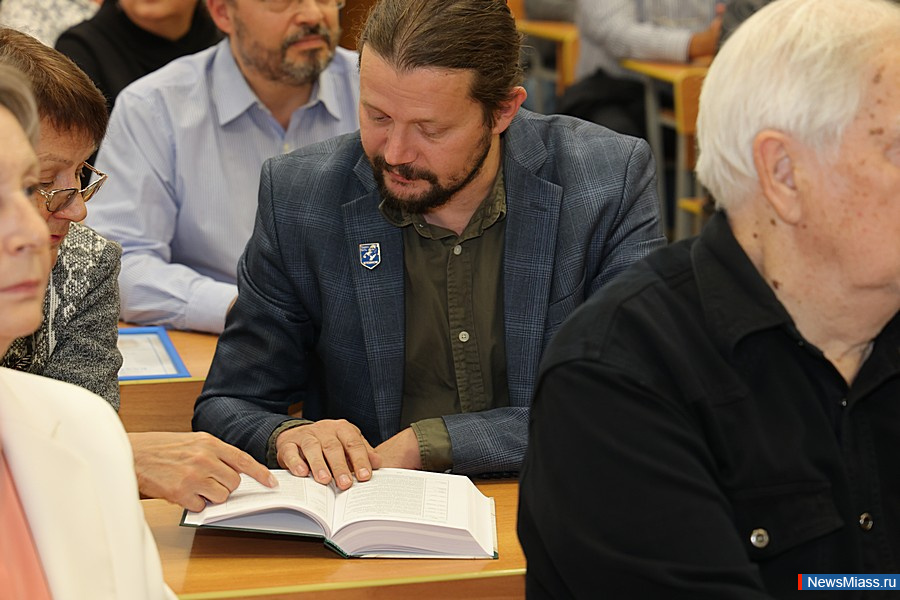 � ������ ������������ ����� ����� �� ������� ������. ����������, �������� � ����, ����� ��������� ����� �������� �� ��������� ������������ ������� � ����������� ������