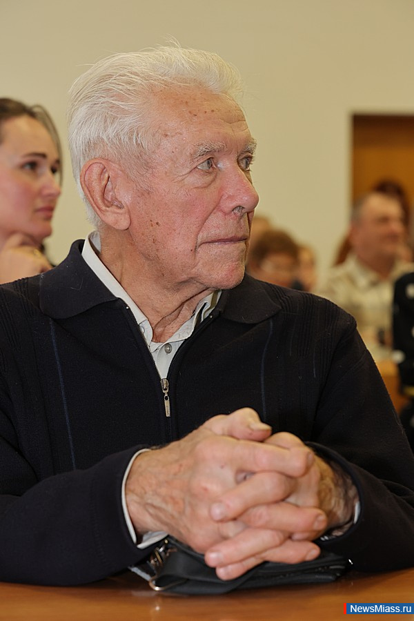 � ������ ������������ ����� ����� �� ������� ������. ����������, �������� � ����, ����� ��������� ����� �������� �� ��������� ������������ ������� � ����������� ������