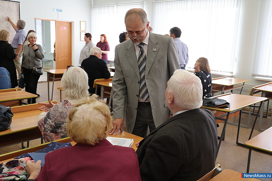 � ������ ������������ ����� ����� �� ������� ������. ����������, �������� � ����, ����� ��������� ����� �������� �� ��������� ������������ ������� � ����������� ������