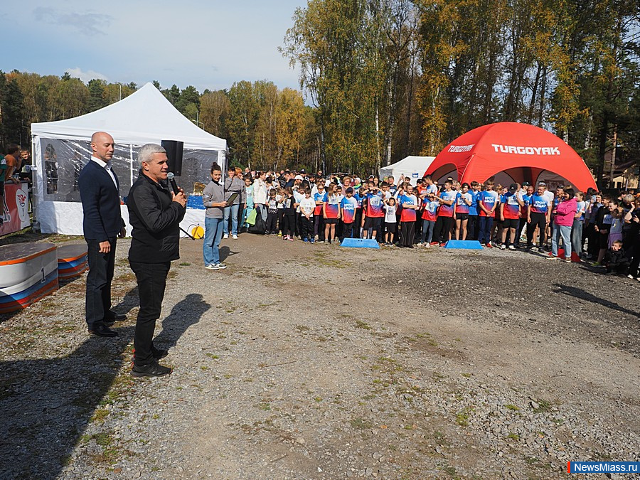    " "   .         900 .  300     