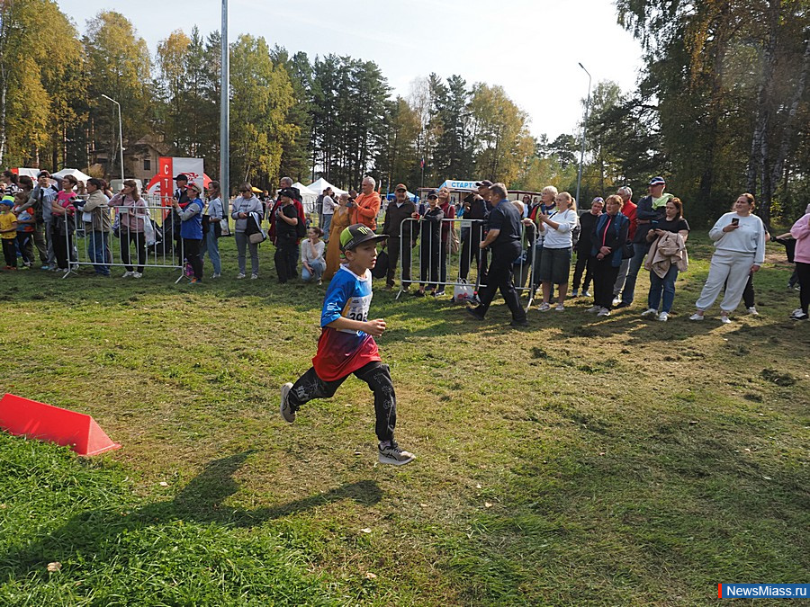    " "   .         900 .  300     