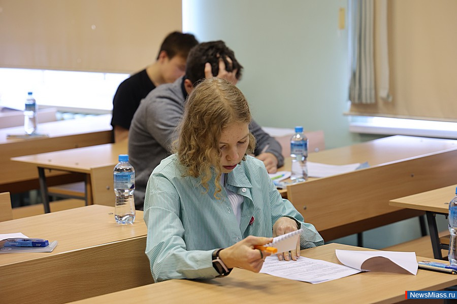 ��������� ������ �������� ������� ������ �� ������� ������. � ������ ���������� ������������ ��������� ��������� ����������, ����������� ���� "����� - ����� �������� �������� � �����"