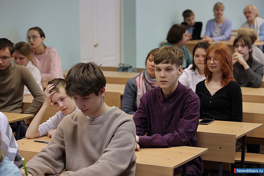        .       ,   " -     "