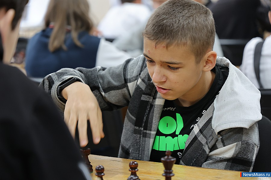 �������� ������ � �������� ����. � �������� ����������� ��������� 25-� ������ �� ������� �������� ������ �������